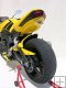 FZ1 2006/2010 - YAMAHA - V�pl� mezi podsedadlov� plasty + TRI �lut� (PERFORMANCE YELLOW/L